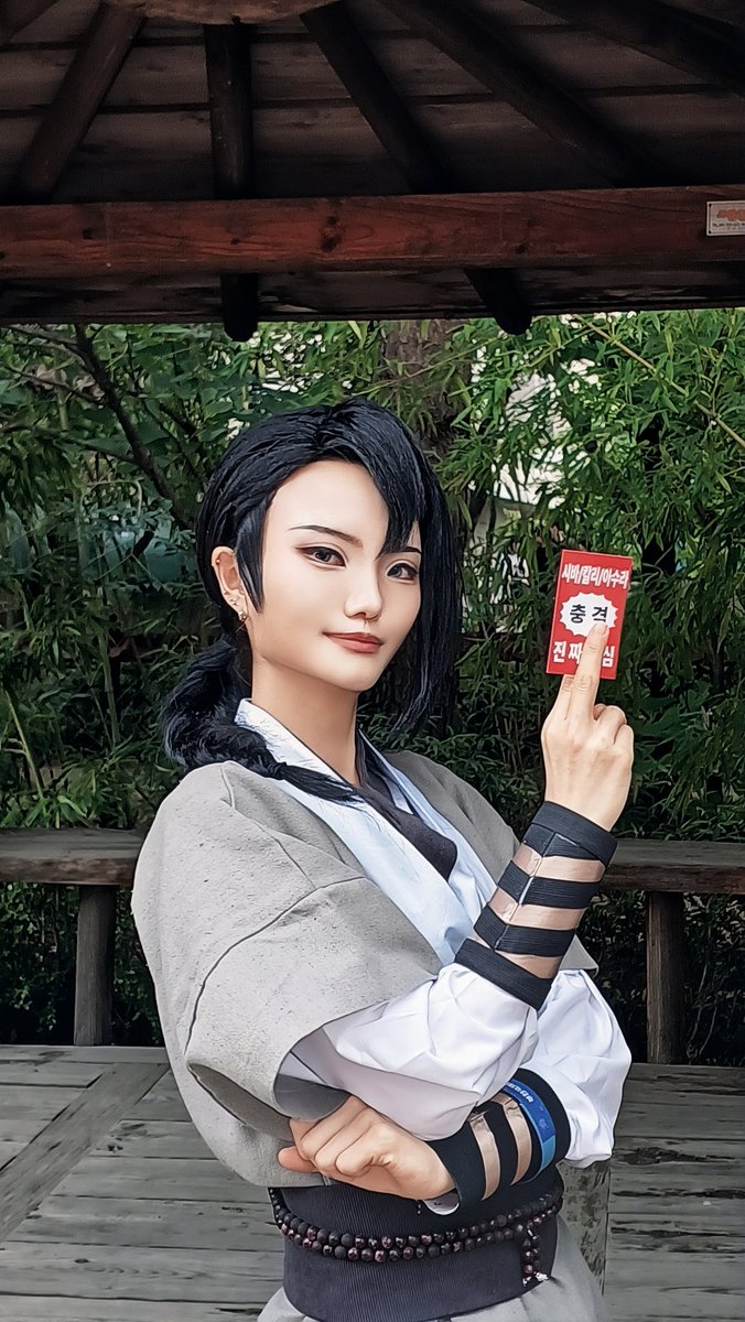 #부만축
금. 이착헌 킴기려
토. 영싫 일호
일. 퇴마록 준후
로 다녀왔습니다!! 진짜 3일 동안 너무너무 즐거웠어요...👍 같이 행사가준 지인분들.. 사랑합니다 덕분에 행복했어요❣️ 다음 행사 때 또 뵈어요!!