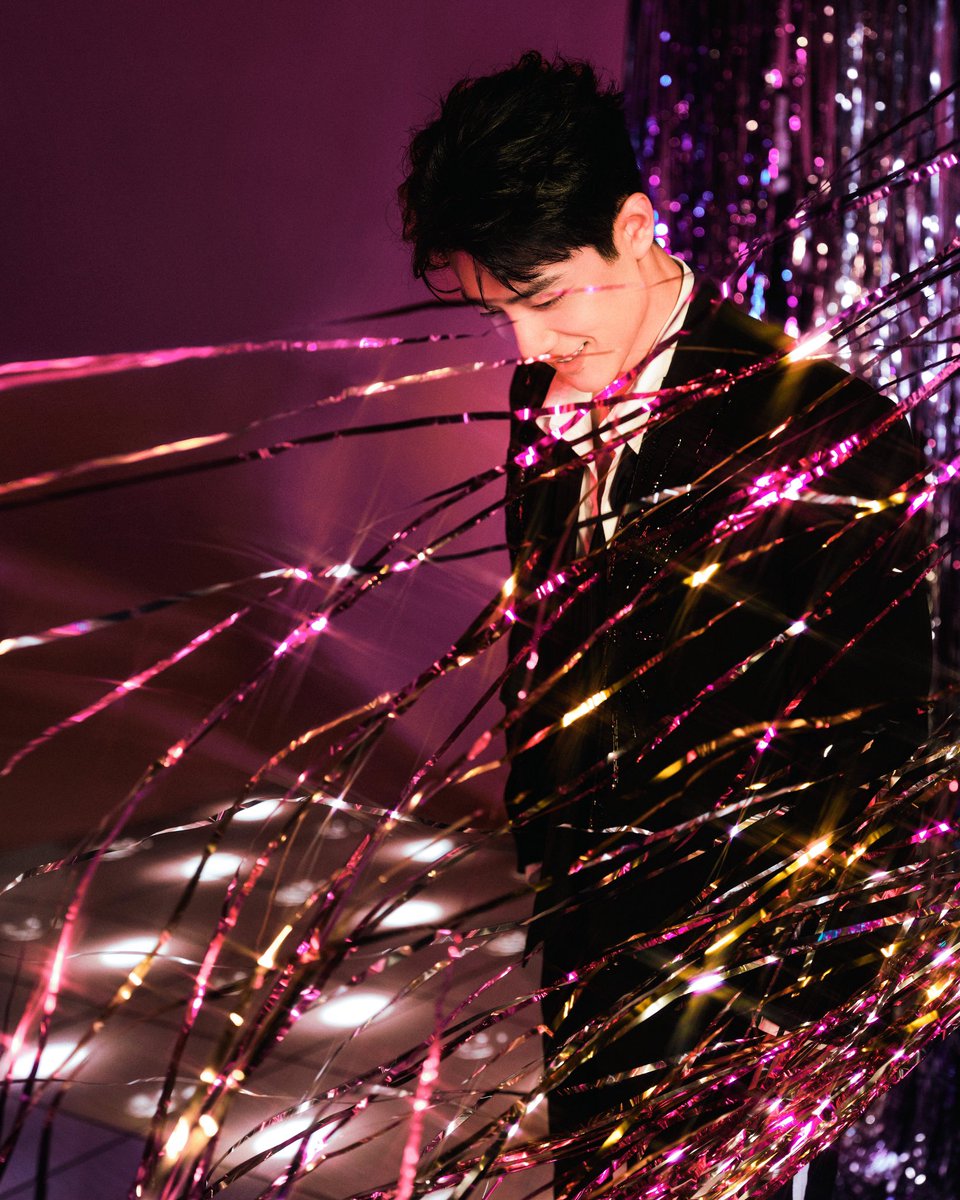 BXです❣️ 両面❣️A5 王一博 肖戦 特殊加工アクリル色紙 確認用0729