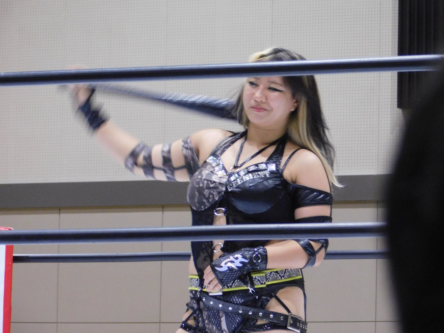 渡辺桃　クイーズクエストベースボールシャツ　スターダム　STARDOM 渡辺桃 クイーズクエストベースボールシャツ スターダム STARDOM