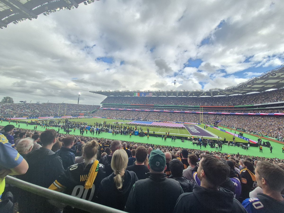 NFL in Dublin Ireland 🇮🇪