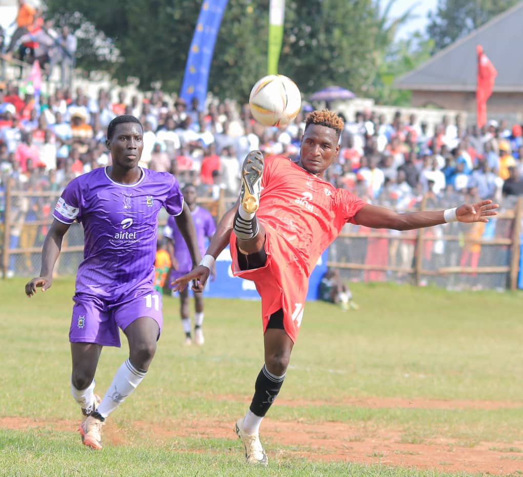 Halftime Scores

Bugerere 2-1 Buluuli

⚽Mike Katumwa 
⚽Osman Mayanja for Bugerere 

⚽Okello Levis Barasa for Buluuli

Kyaggwe 1-0 Ssese

⚽David Mugalu

Busujju 0-0 Buweekula

Mawokota 0-0 Ssingo