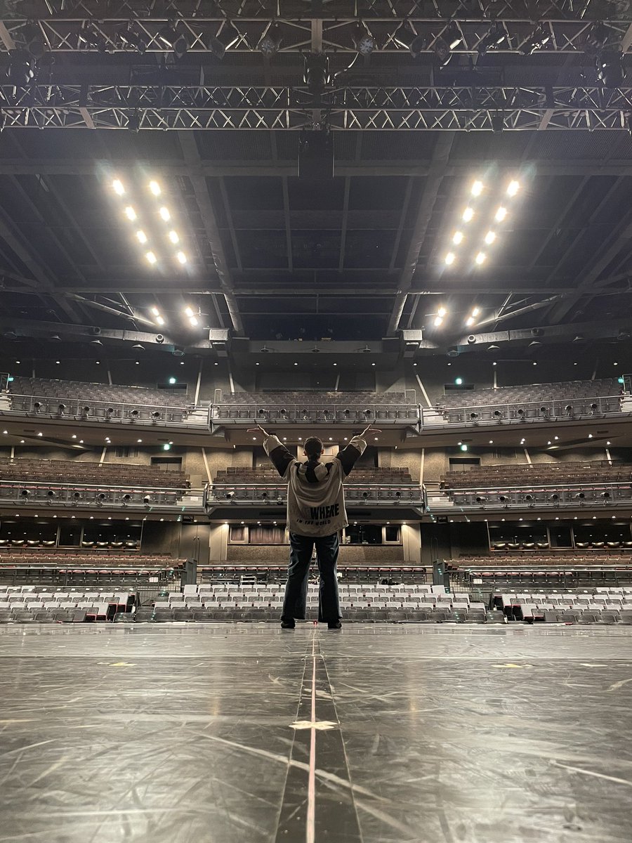 yun_msd's tweet image. ミュージカル「黒執事」
～緑の魔女と人狼の森～
無事に全公演終了いたしました🌳🐺 

憧れの劇場で、憧れの作品の一員として、
連日舞台上から見させていただいた景色は宝物です✨

作品に関わってくださった全ての方に感謝いたします。
本当にありがとうございました！

#黒執事 #生執事