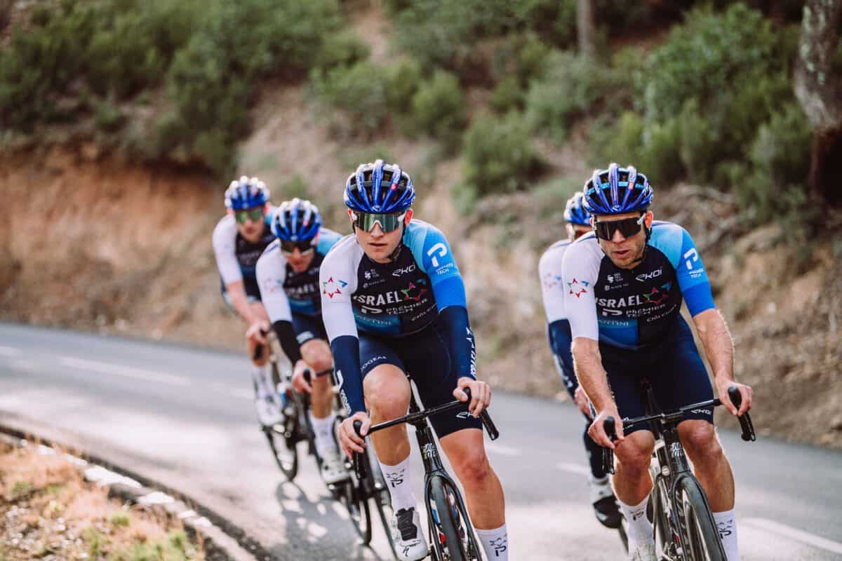 GlobalUpdates24's tweet photo. BREAKING –

Israeli cycling team has been banned from the Italian race in Bologna

Israel is getting boycotted even in Sports now https://t.co/g4kqf3taL6