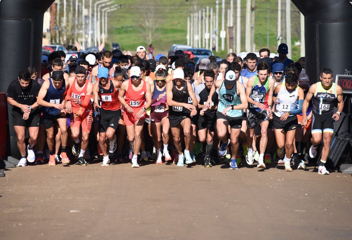 Correcaminata 20 aniversario Reinventar. #Tandil 💪