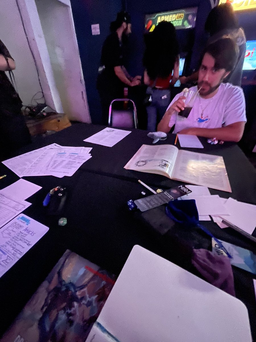 upeoplesnetwork's tweet photo. #ParallelPlay 003 at Wonderville 🔥 https://t.co/fg8mafJWHS