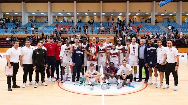 AUDIO 🔊 Aquí os dejo el <a href="/supercanastaRV/">Supercanasta RV</a>  de este domingo 28 de abril en <a href="/radio_vitoria/">Radio Vitoria</a> 🏀

👉🏼 Análisis de la pretemporada de <a href="/Baskonia/">Kosner Baskonia</a> y sensaciones previas al comienzo de la <a href="/EuroLeague/">EuroLeague</a> y la <a href="/ACBCOM/">Liga Endesa</a> 

PINCHA AQUÍ 👉🏼 guau.eus/m/radio-vitori…