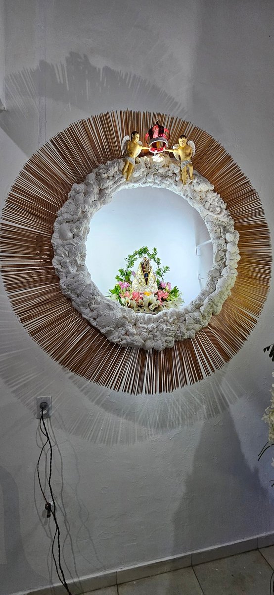 bruno_fatcat's tweet photo. Durante as peregrinações nas casas dos fiéis, onde são realizadas as novenas, vimos demonstrações de fé impressionantes.
@TVLiberal @rbatvoficial @TvNazare @basilicanazare @michelpinho @diarioonline3 @_marciolins @CirioOficial @g1para https://t.co/pJUFr4VYE1