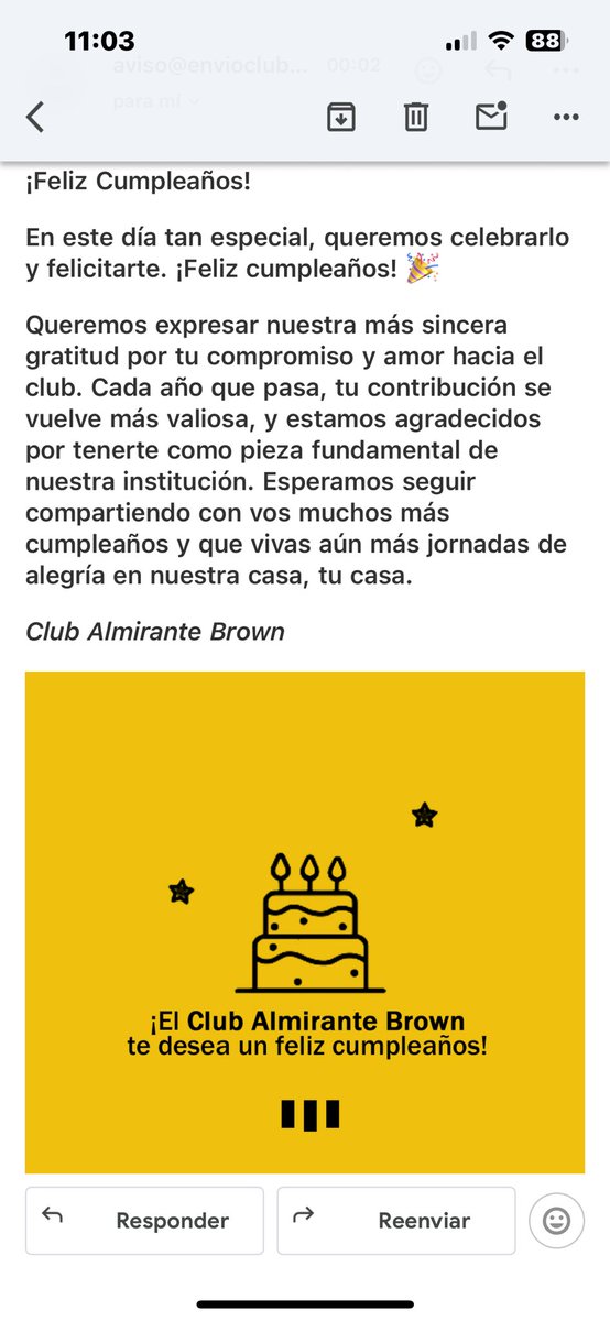 el único saludo que siempre espero en esta fecha