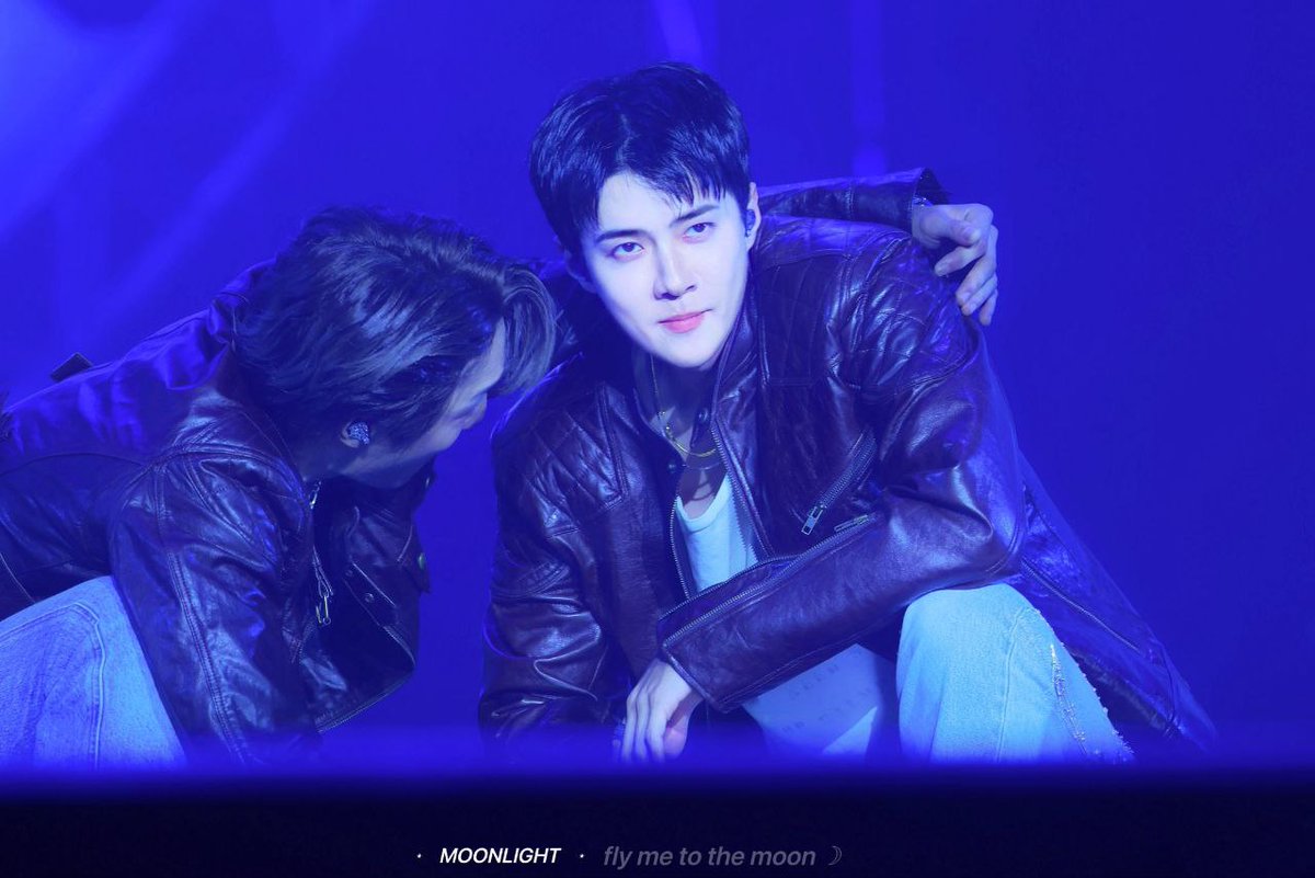eriexol7777's tweet photo. جونگین تو کل اجرا رسما داشت سهونو میخورد😭😂
خیلی قشنگن😭😭
@weareoneEXO https://t.co/4q6nVfpZJ4