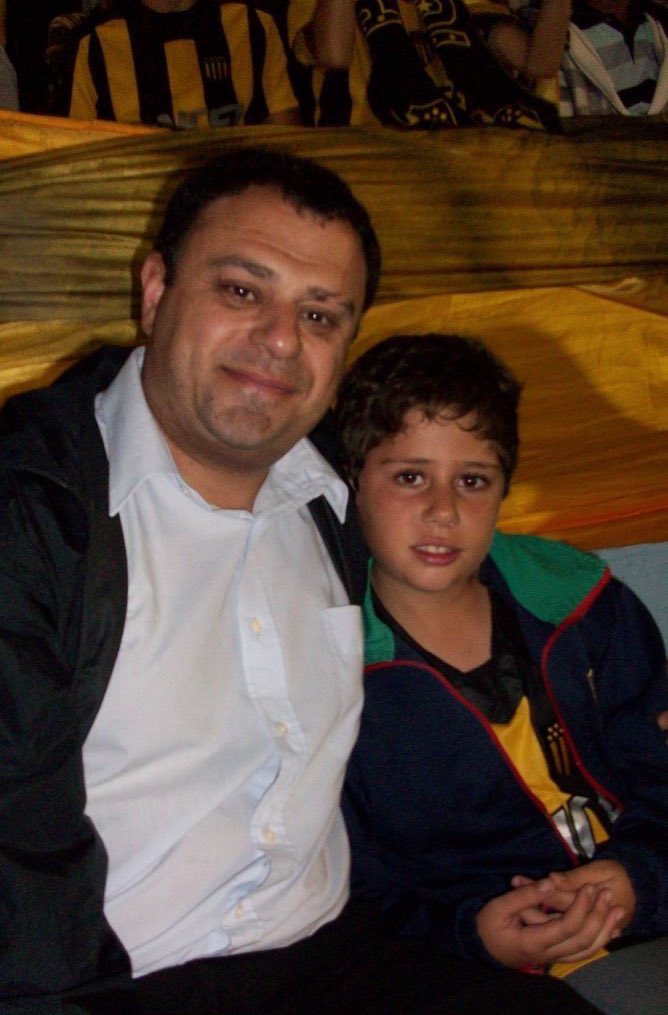 carneen a las vacas sagradas tweet media