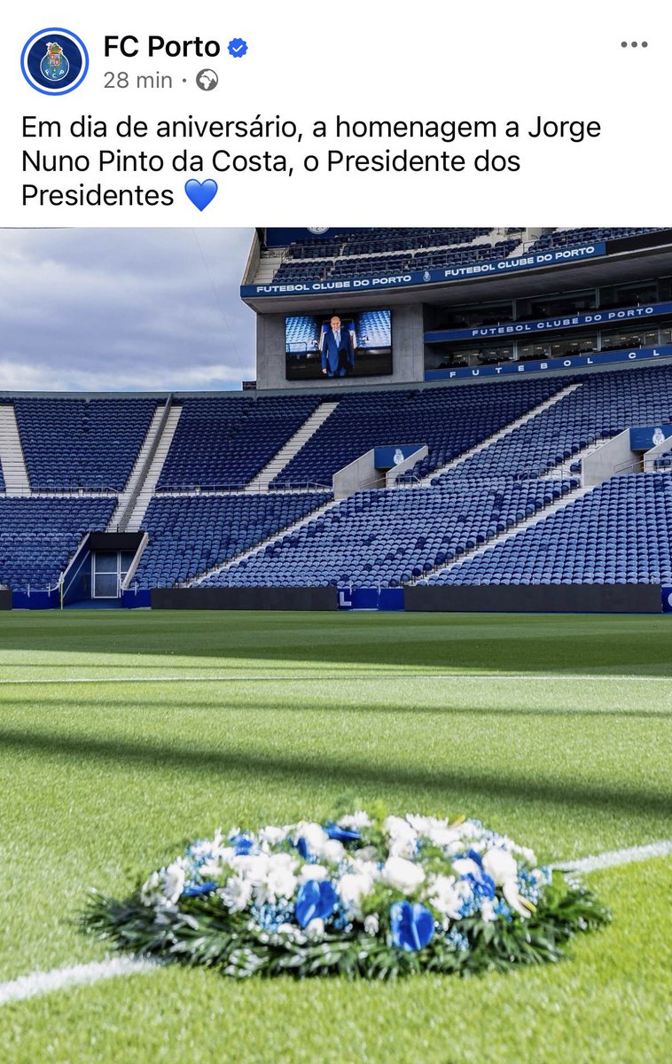 Ano passado estava vivo, era o presidente honorário e não foi convidado para o simbólico Hastear da Bandeira, ao mesmo tempo que tentavam denegrir ao máximo a grande  presidência de Jorge Nuno Pinto da Costa, mas este ano, já após a sua morte, fazem homenagens. Isto só tem um