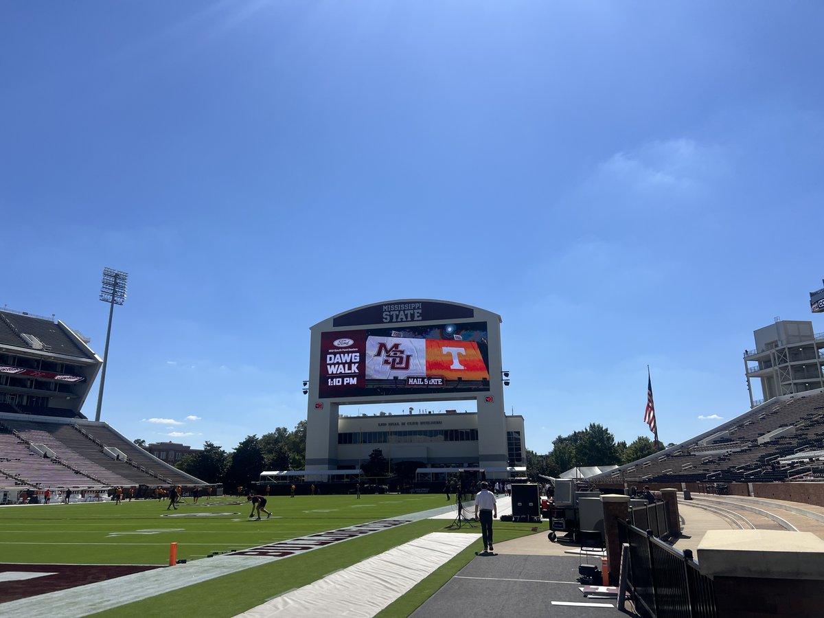 So incredibly proud of all our players and coaches with <a href="/HailStateFB/">Mississippi State Football</a>   To our fans, you outdid yourself!  THANK YOU!  Not satisfied with the outcome of last night, but proud of the strides forward these guys have made.  We will bounce back!  #HailState