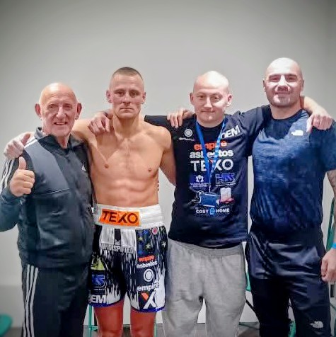 BACK WITH A BANG! 💥

<a href="/HitmanHodgson/">Tommy Hodgson</a> is back to winning ways last night. Taking his opponent apart with a series of jabs to the head and body showing the new and improved version of the 'Hitman' which made an easy nights work for Tommy.