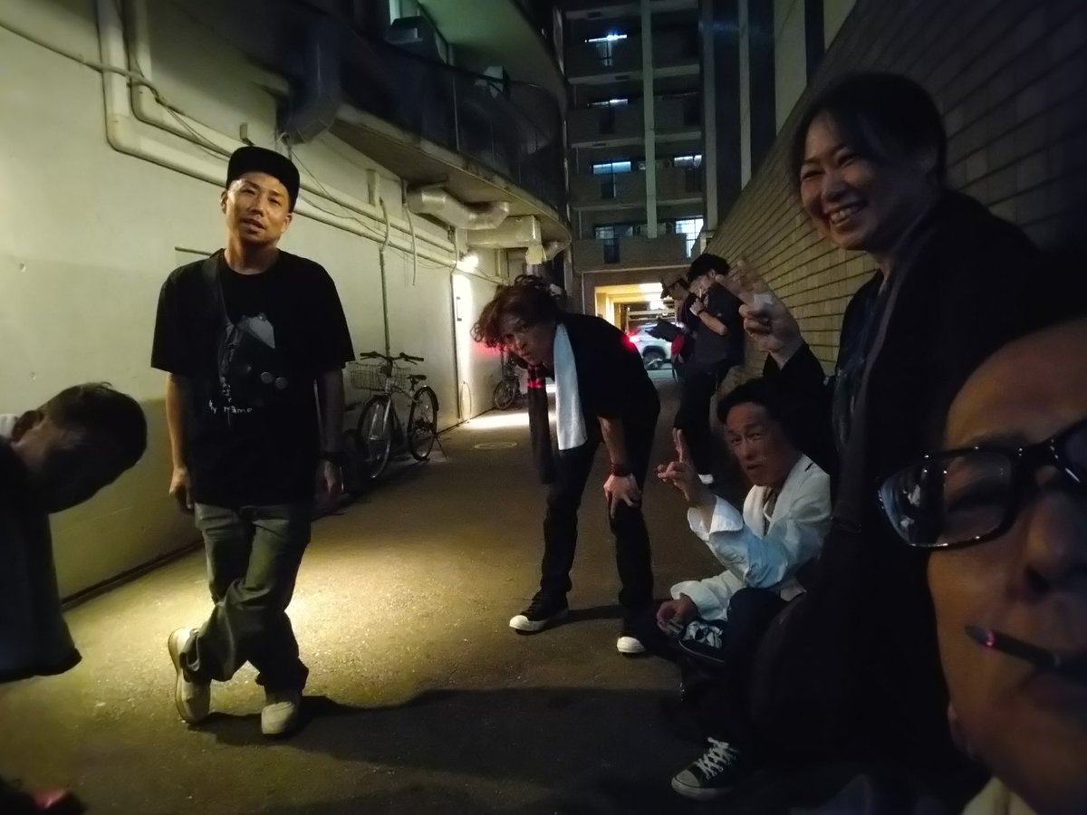 9.28@Peace
参戦観戦の皆様、ありがとうございました!
1.Live Like Oneself
2.My life is my life
3.巡る
4.I don't stay
5.バイバイ
でした！
何か今日はKISS SCENEというバンド自体にも1人の人の様に人生があるんだなと感じた日でした！
次回10/11までバイバイ