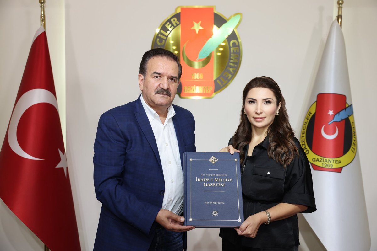 ggcemiyeti's tweet photo. TSYD’den GGC’ye ziyaret.
“Spor gazeteciliği TSYD ile güçleniyor”
⬇️
https://t.co/TyXfyX4TRc

@TSYD1963 @akliniktidari @gul_davut
@kemalcebervali @caglayankemal @MuratAtay27 https://t.co/i4VUpENCOv