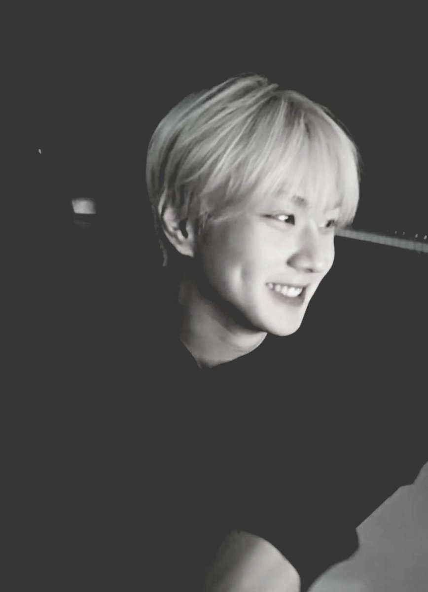 ⠀⠀ 

⠀⠀ ⠀⠀  aproveitando o domingo para descansar, sem ss hoje.

⠀⠀