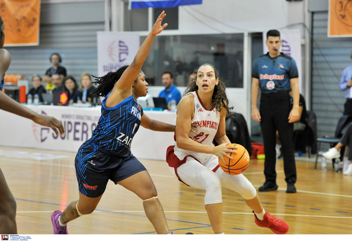 HellenicBF's tweet image. SuperCup Γυναικών: Στους 32 πόντους με 9 ριμπάουντ η Ελεάννα Χριστινάκη (29-67, 34'10'')
#SuperCupWomen #PlayLikeHer #HellenicBF 🏀