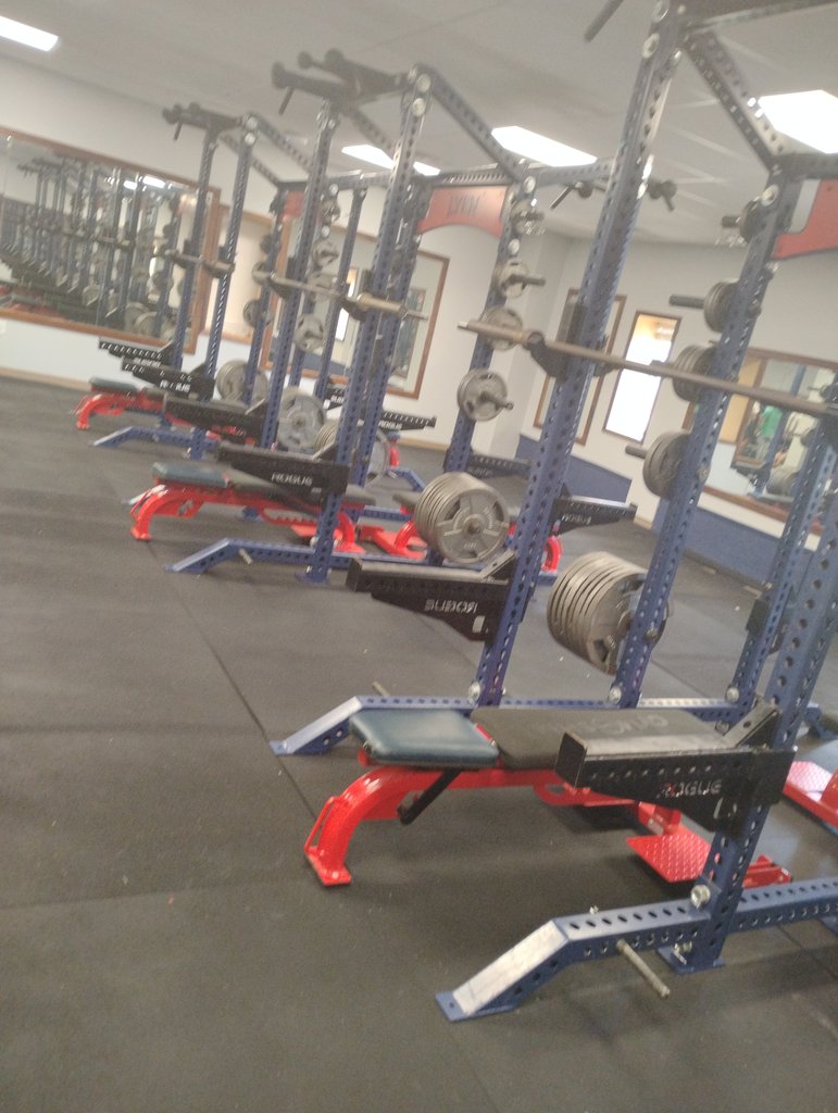 SlaughterT77's tweet image. Huge thanks to @CoachLawhorn and @LyonHBC for the inv out. It was a amazing game and I enjoyed getting to speak to the players #goscouts