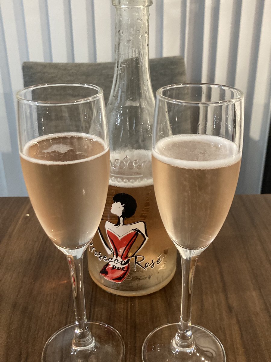 いいワインを仕入れたので乾杯🍷🥰