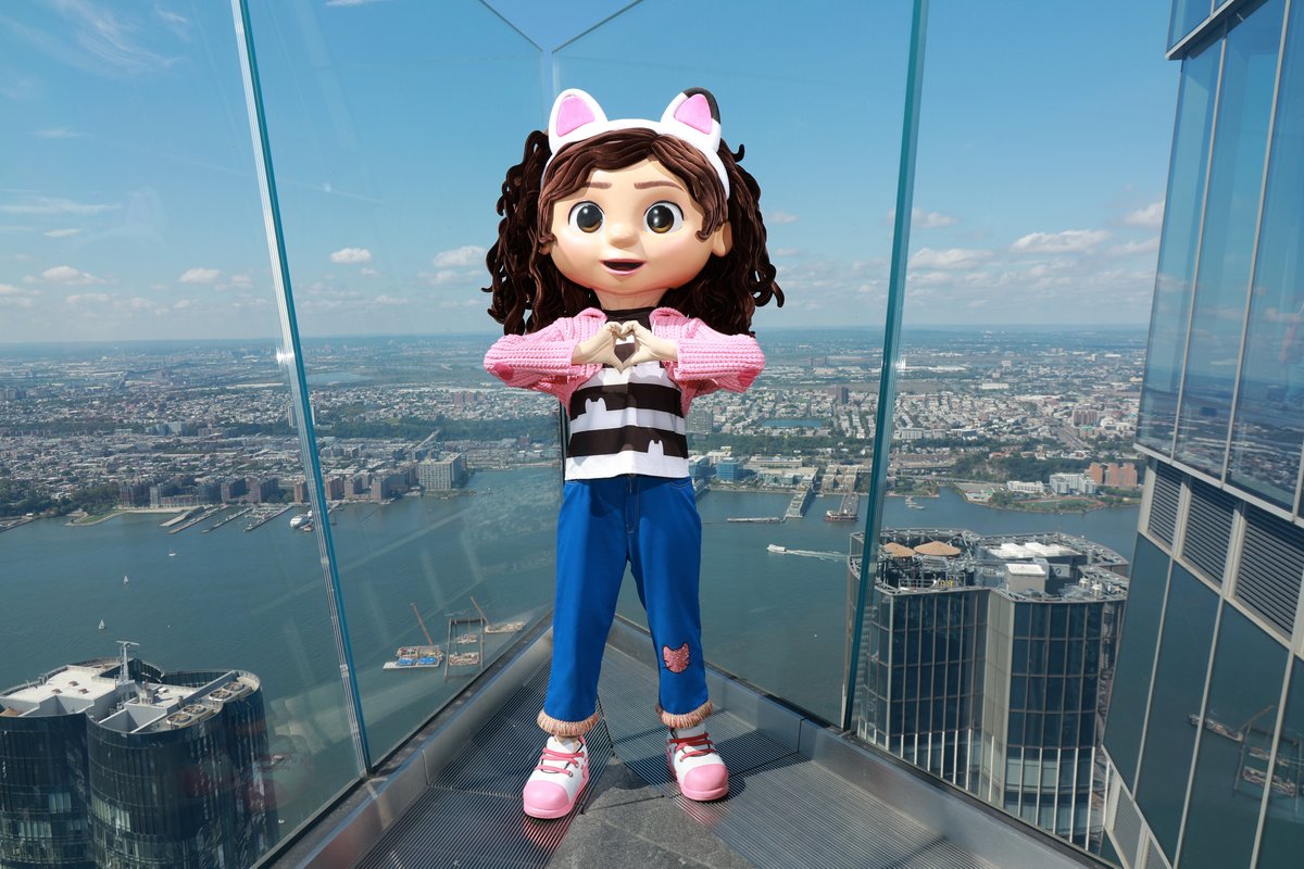 Spreading sparkles, meow-gic, and sprinkles of fun wherever we go! 😸💫 Thank you, NYC, for making our Gabby feel right at home! 🏠💕 Gabby's Dollhouse: The Movie is now in theaters! Tickets available now: GabbysDollhouseTickets.com