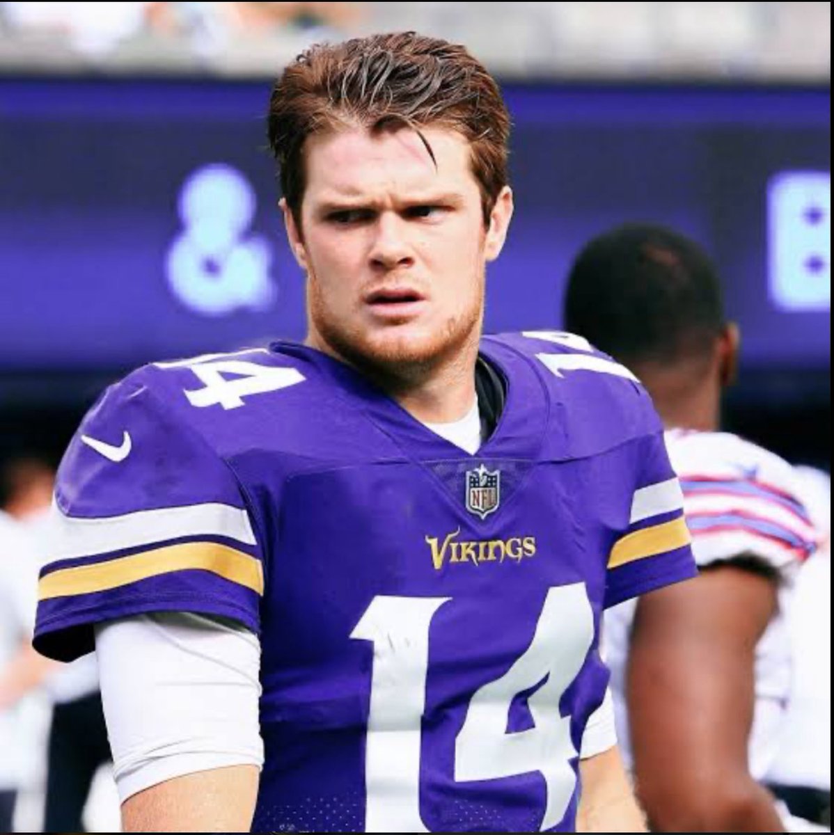 JustinTemprano's tweet photo. Best Vikings QB since Favre and we just let him go away https://t.co/5gq4LMBRWk