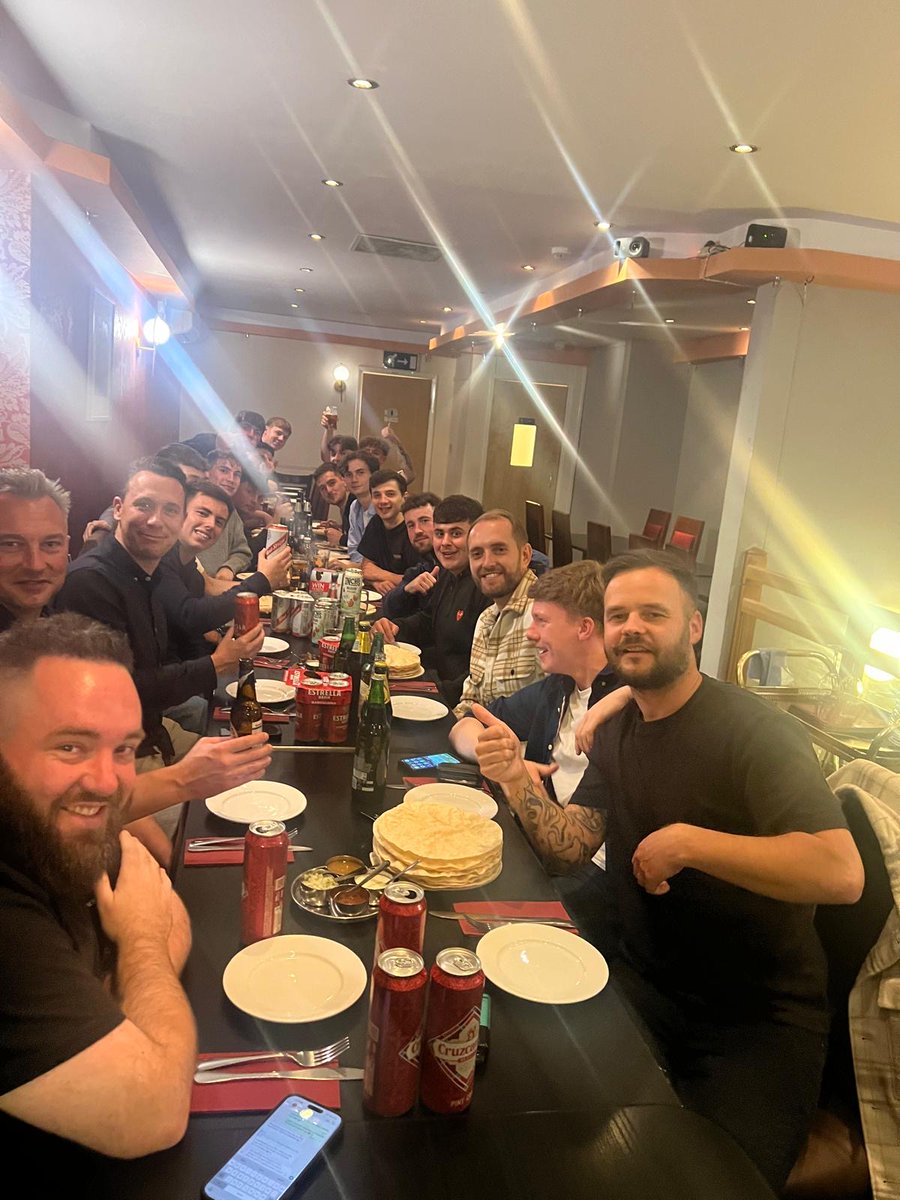 Some sore heads this morning......

The early season social was a good laugh. Thanks to all that made it. 

Special thanks to Socials Sec. Andrew Griffin for organising it 🙏 

#upthefalcons