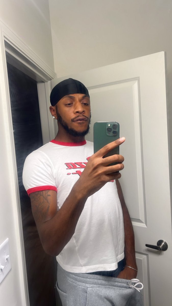 Yo Favortie Groot🪵 tweet media