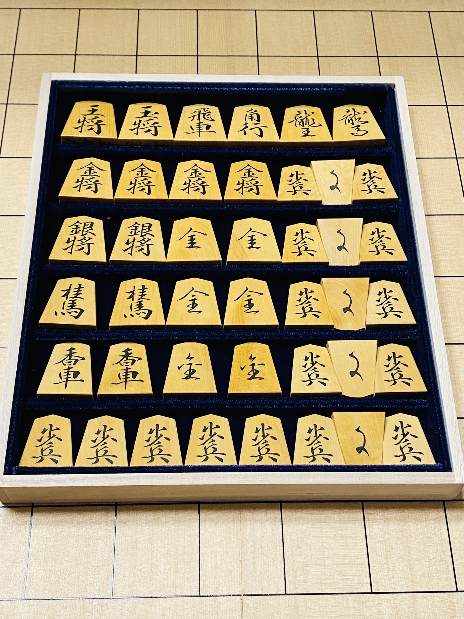 中国古美術品　砡 特大玉　福字龍鳳文玉壁 中国古美術品 砡 特大玉 福字龍鳳文玉壁