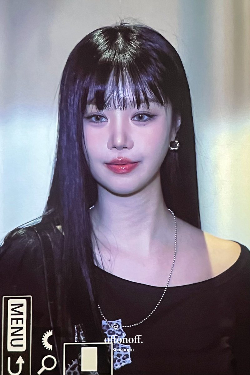 offonoff_sj's tweet photo. 250928 😳

#수진 #SOOJIN https://t.co/eDYYyCdVAV