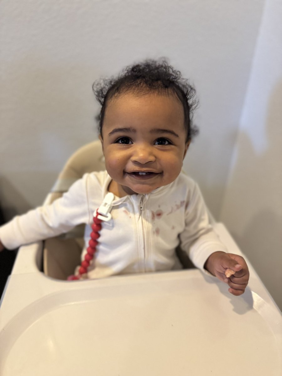 AwunOfficial's tweet photo. My niece is perfect I swea 😌😭 https://t.co/uR6HdkFA0c