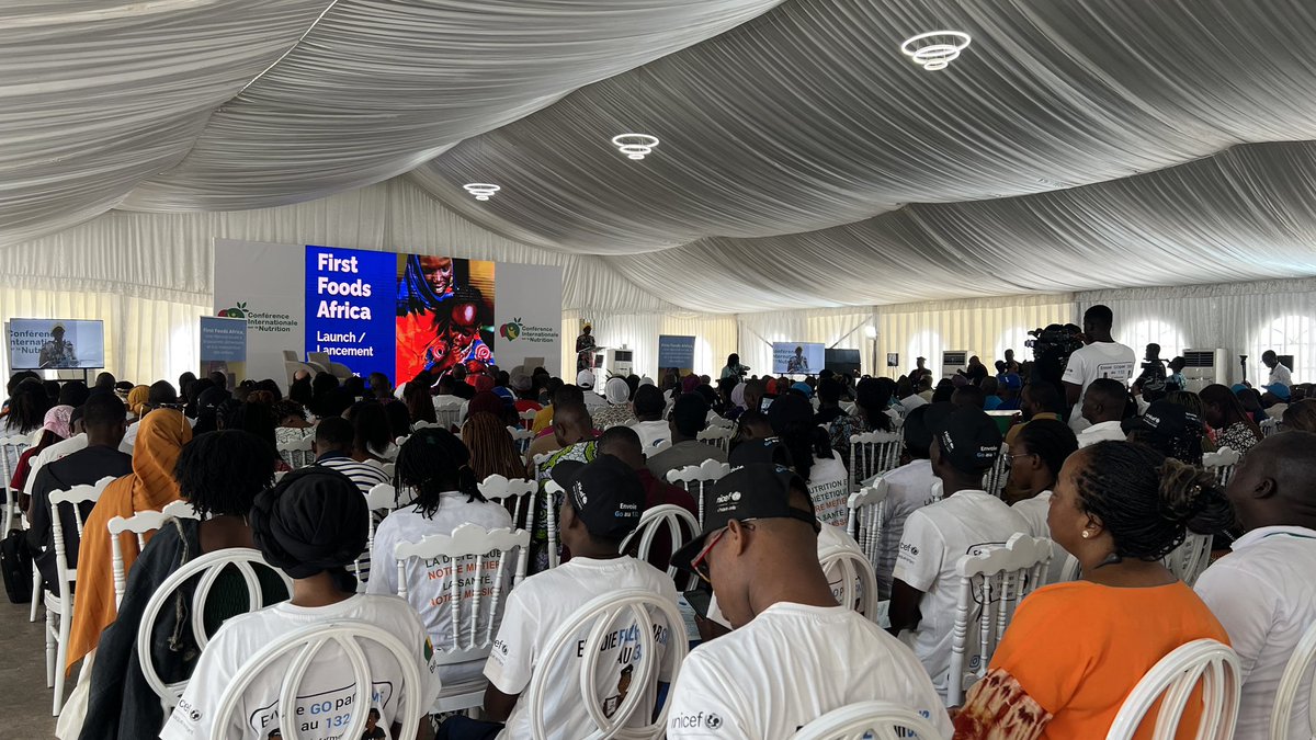 Sous le haut parrainage du Ministre d’Etat <a href="/abtofficiel/">Abdoulaye Bio Tchane</a>, le lancement officiel de l’initiative régionale #FirstFoodsAfrica, se déroule en ce moment à la place de l’Amazone de Cotonou en présence de Omar Abdi, Dir général adjoint <a href="/UNICEF/">UNICEF</a> et <a href="/GillesFagninou/">Gilles Fagninou</a>,RD <a href="/UNICEFAfrica/">UNICEF Africa</a>