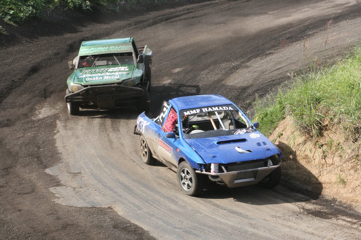 flatoutconiglio's tweet image. 魔改造ブームの昨今、JORにもGC8の形をした何かがトップをひた走っております。#JOR #ジャパンオフロードレース