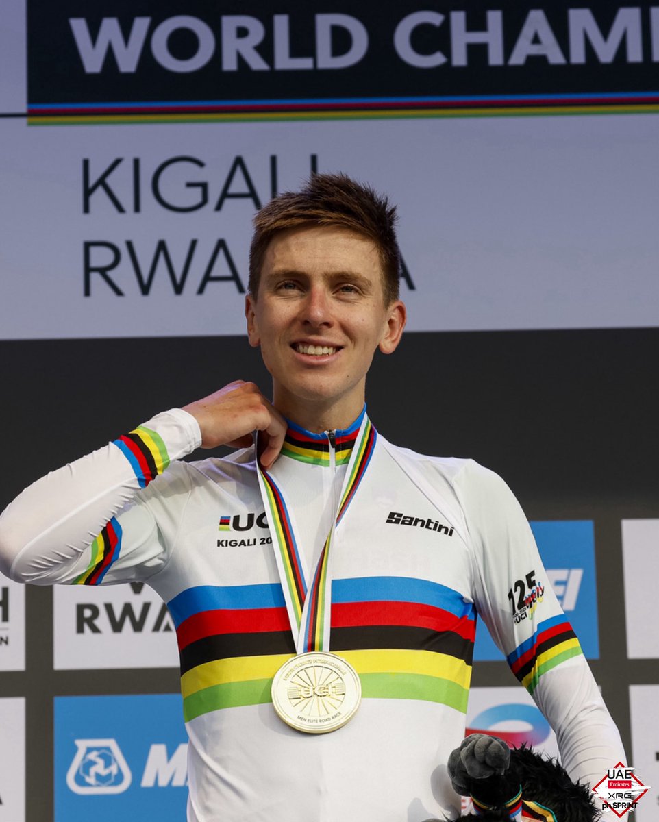 Ready for another year in 🌈 #Kigali2025 

The rainbow still suits you, <a href="/TamauPogi/">Tadej Pogačar</a> 🙌🏻 #WeAreUAE