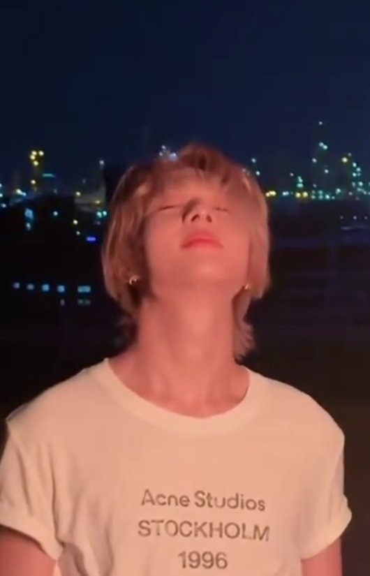 Waiting for your song 
😭😭😭😭😭
LMWYL D-2
#NUNEWKOREADEBUTD2
#nunew <a href="/CwrNew/">NuNew</a>