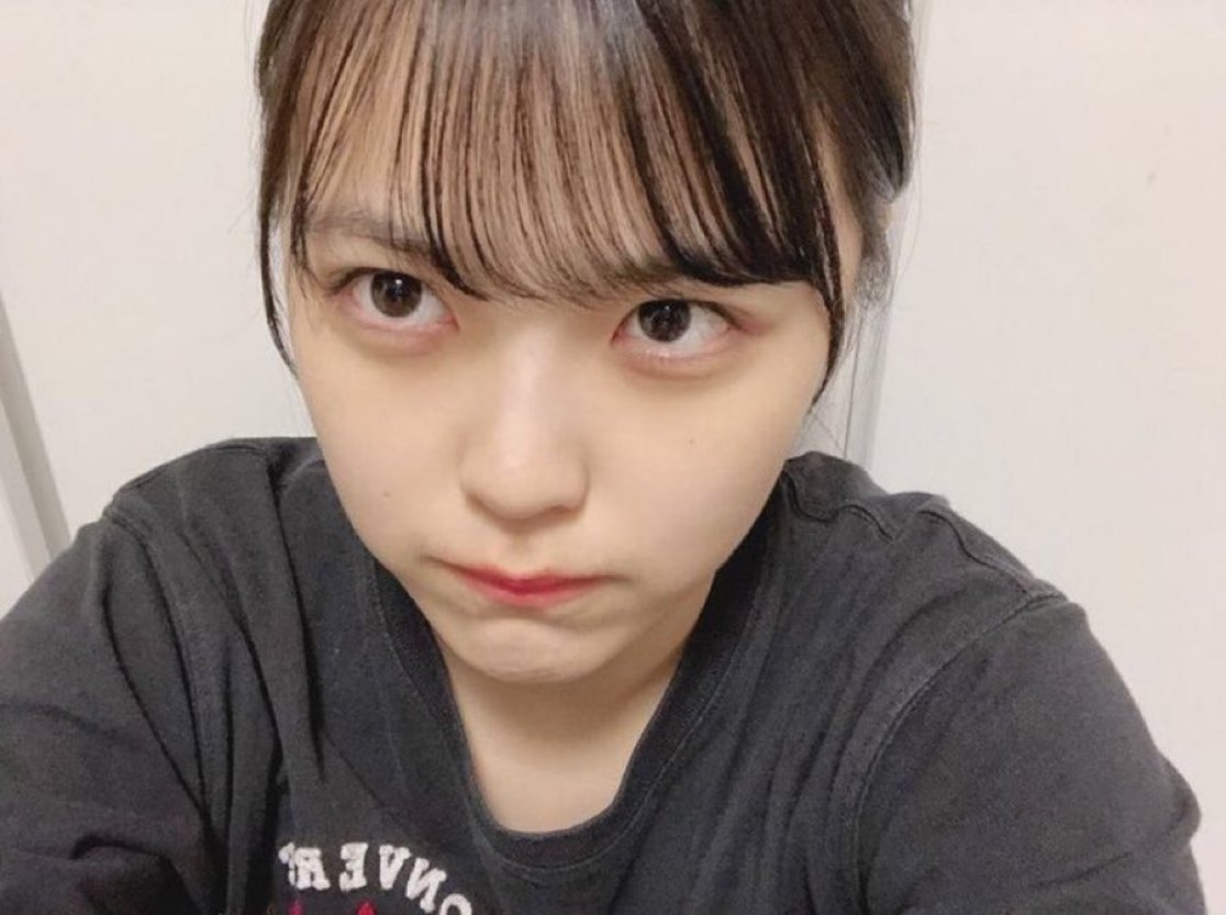 ゆ:むぅ…😗
○:機嫌悪いけどどうした？
ゆ:○○にぃにのせいなんだから
○:俺？😳
ゆ:にぃに、私のアイス食べたでしょ！
○:うん
ゆ:なんで食べたの
○:置いてあったからいいかなって
ゆ:大切にとってたのに😗
○:じゃあ、買いに行く？
ゆ:うん