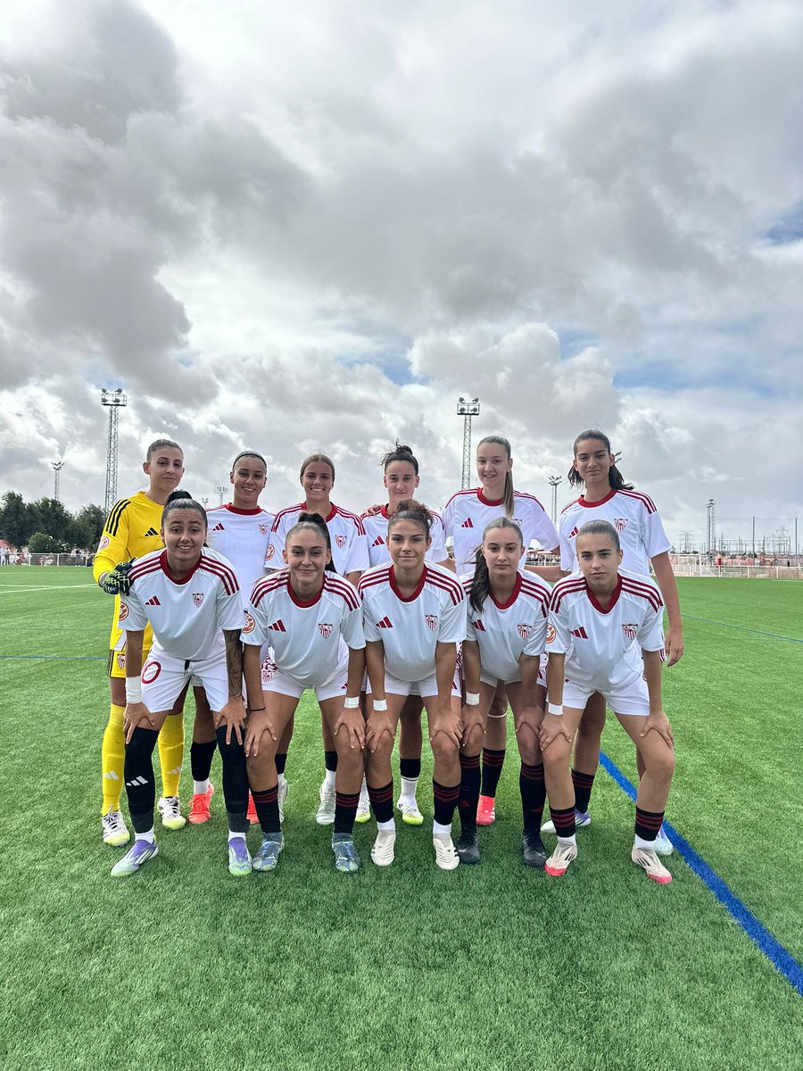 FILIAL | Nuevo triunfo y portería a cero para las de <a href="/Dani_Montiel89/">Dani Montiel Camino</a> en el estreno como local:

 #SevillaFCFem 🤍❤️ 5-0 <a href="/CfCiudad/">CF Femenino Ciudad de Dos Hermanas</a> 

⚽️⚽️⚽️ Sofía 
⚽️ Barrios 
⚽️ Aguilar 

#TerceraFederaciónFutFem