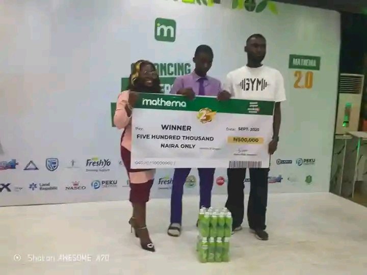 VETLANDERS's tweet photo. VETLAND SHINES AT MATHS COMPETITION, TAKING FIRST POSITION IN THE SENIOR CATEGORY.🤩😎👍  

In the just organized MATHEMA competition , VSGS braced up with excellence as a STUDENT, Kuranga Muhammad  taking first position in the senior category. 

God bless VETLAND GRAMMAR SCHOOL https://t.co/FhQwQtn2AZ