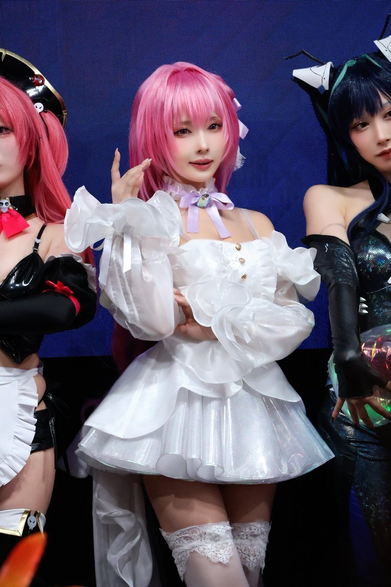 chip_love_dale's tweet image. 2025/9/27
TGS2025

character: ドロシー
model: シスルさん(@Sithle011)

シスルさんのドロシー美しすぎました！指ハートしてるシスルさんにキュンです🥰最後のレイヤーさんの登壇でたくさん写真撮影出来て嬉しかったです！ありがとうございました！

#TGS2025 #NIKKETGS2025
#levelInfinite