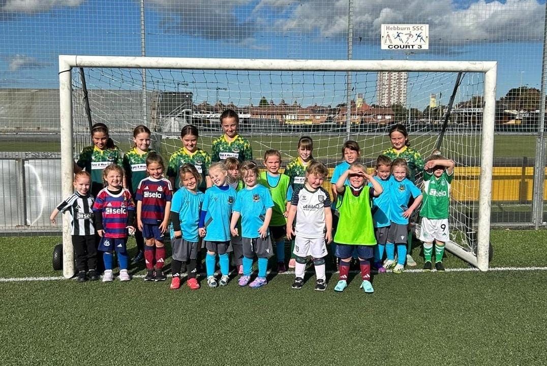 🏆 Our Mini Hornets Player of the week! 

Great to see our older girls supporting the sessions too 🐝