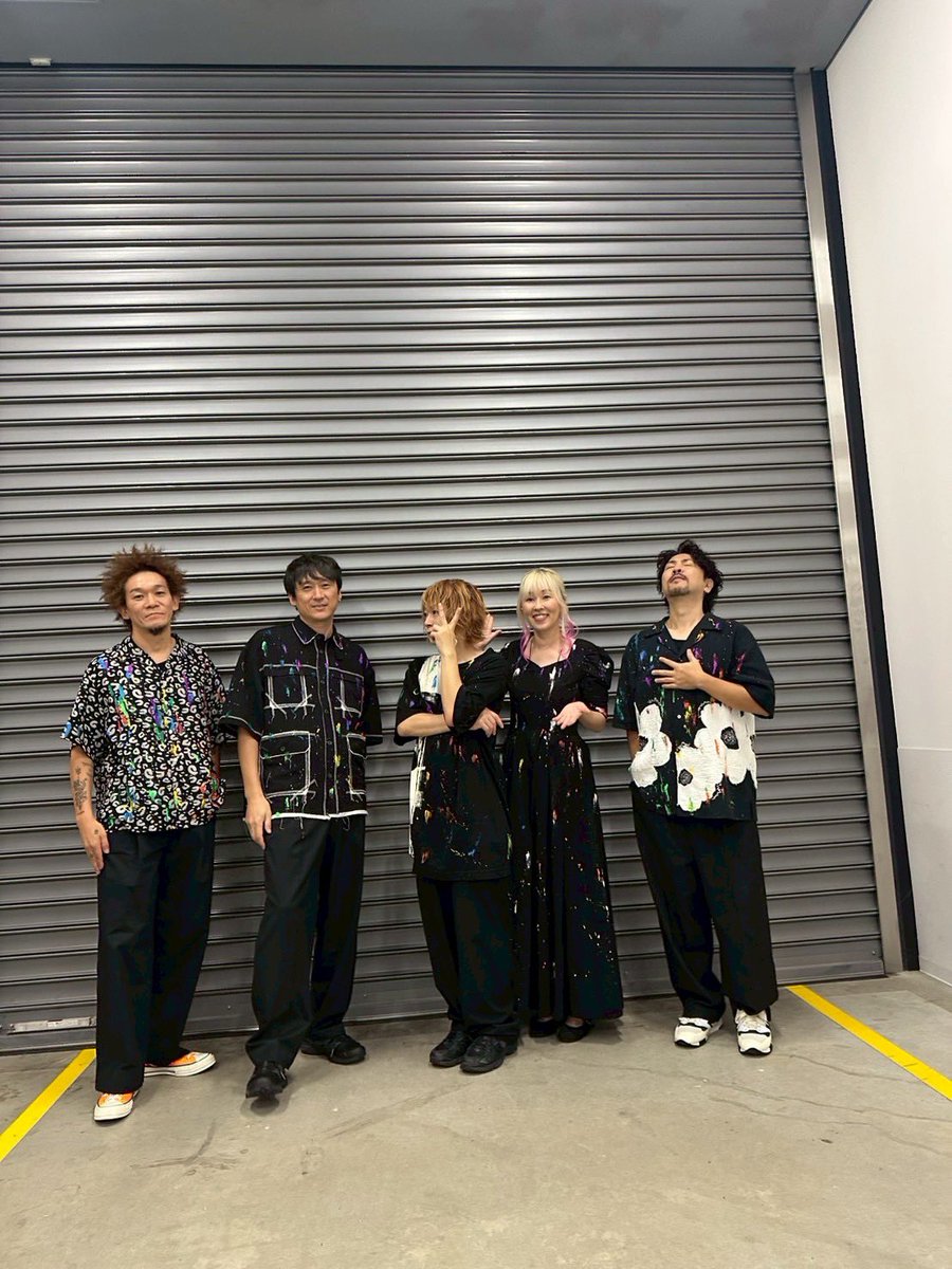 88flavors_music's tweet photo. 空いっぱいに奏でる祈り/神戸GLION ARENA🎖️

集まってくれたみんな、ありがとう！
たくさん盛り上げてくれてありがとう！
20年の節目を最高な形で彩ってくれてありがとう😭✨
私たちの音楽を大切に受け取ってくれてありがとう！！！

一瞬一瞬を噛み締めました🥹🌈

#AquaTimez https://t.co/omtuNLXf3l