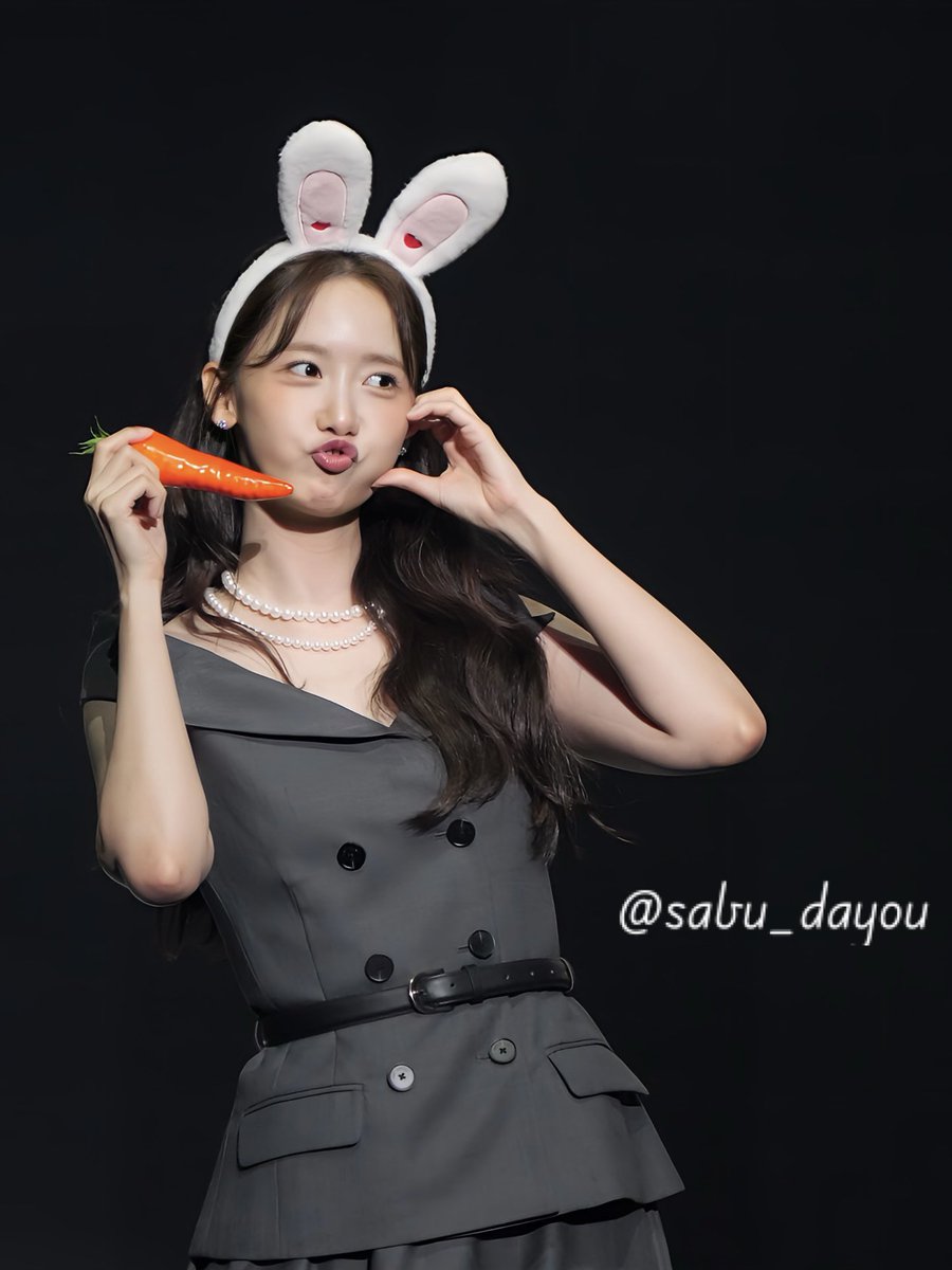 sabu_dayou's tweet photo. 250928 
폭군의셰프 윤아 일본 팬미팅

융토끼 🐰🌷💖💞너무 귀여웡

#LimYoonA 
#임윤아 #YoonA #윤아 #BonAppetitYourMajesty 
#폭군의셰프
#ユナ https://t.co/dOEqkevzXQ