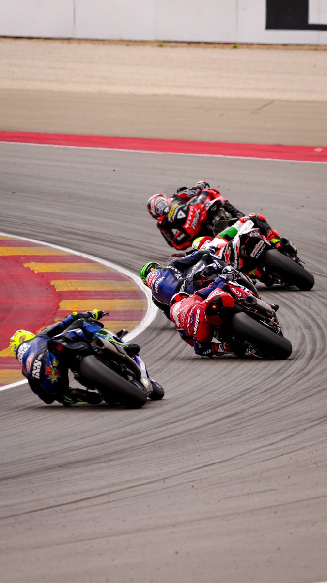 hrc_worldsbk's tweet photo. Top 10s ✔️
Satisfaction ❌
#Honda #HRC #WorldSBK https://t.co/BgEbxdoWrm