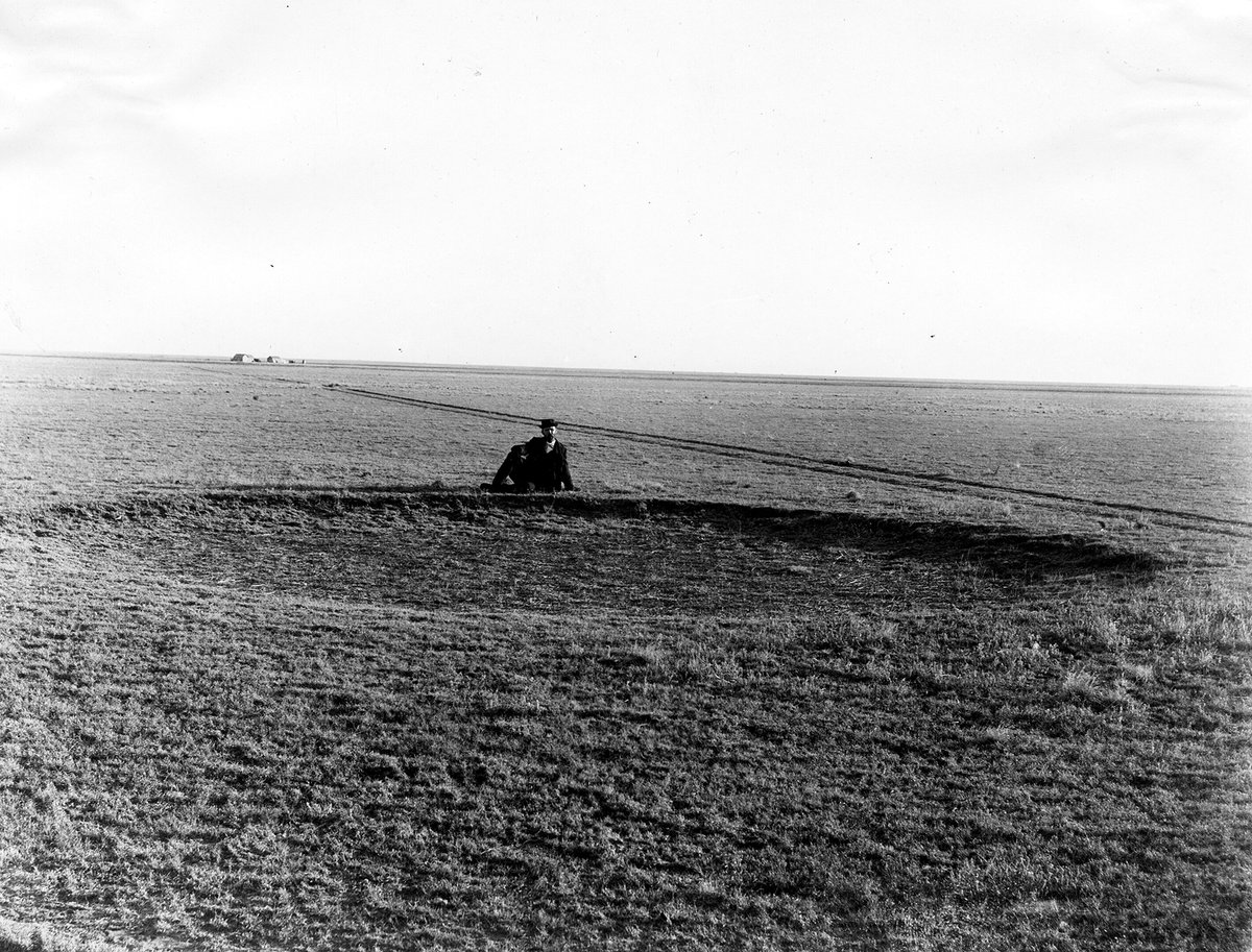 A few days ago I mentioned the Second Battle of Adobe Walls and one of the combatants, buffalo hunter Billy Dixon. You may recall that Billy hit a Native American warrior at over 1500 yards --- probably the most famous shot in the history of the old west. That battle took place