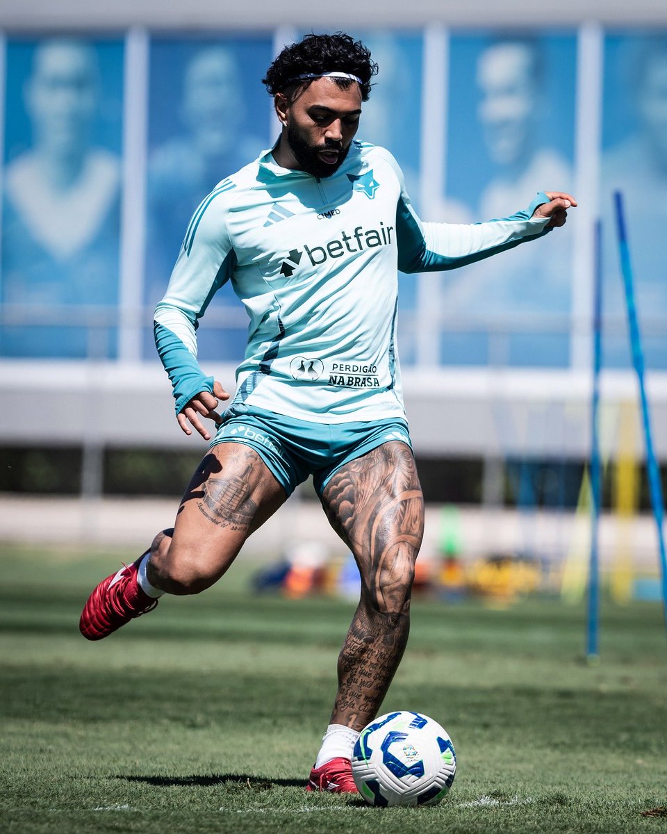 gabigol's tweet photo. da melhor forma 🫡 https://t.co/MPMHxlTmcg