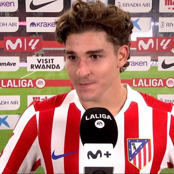 ألفاريز: 🎙️ 

في الارجنتين يعلمونا ركوب ريال مدريد بدلاً من ركوب الخيل