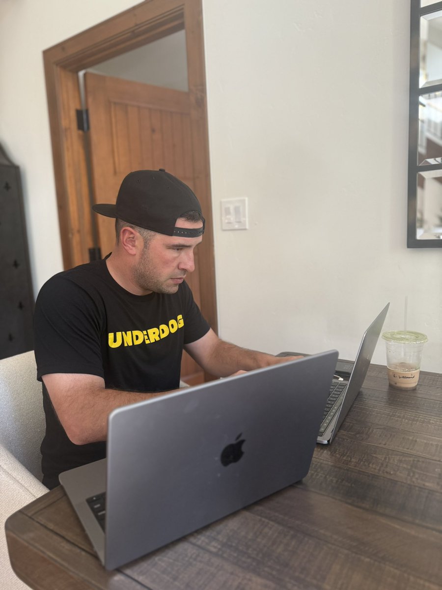 Ashley Jennings tweet media