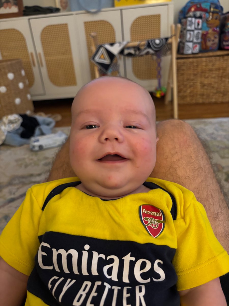Busting out the old yellow for this away trip! Pull ‘em through!

#COYG #MyPLMorning 
<a href="/NBCSportsSoccer/">NBC Sports Soccer</a> <a href="/PLinUSA/">Premier League USA</a> <a href="/NBCSports/">NBC Sports</a> <a href="/GreenvilleGoon1/">GreenvilleGooners</a>
