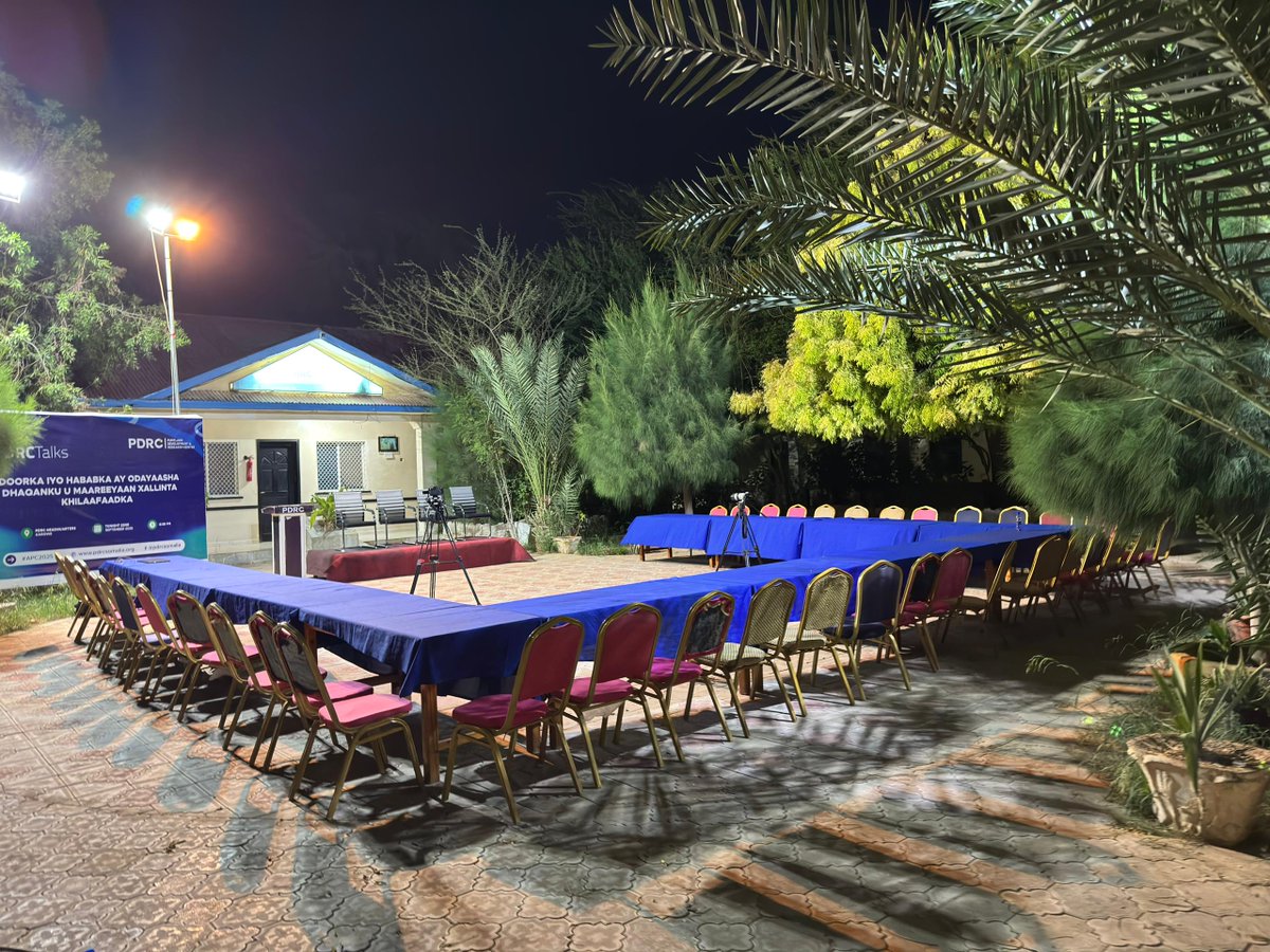 BalqiisInsights's tweet photo. 📢 The program is ready!

Tonight in Garowe, @BalqiisInsights proudly presents The Balqiis Public Forum for Peace (PFFP).

📍 PDRC, Garowe
🕡 6:30 PM
🎯 Theme: Youth & Migration in Somalia

We warmly invite the people of Garowe to join this important dialogue on youth and migration, shaping sustainable solutions for peace.

#YouthAndMigration #BalqiisInsights #PublicForumForPeace #Somalia