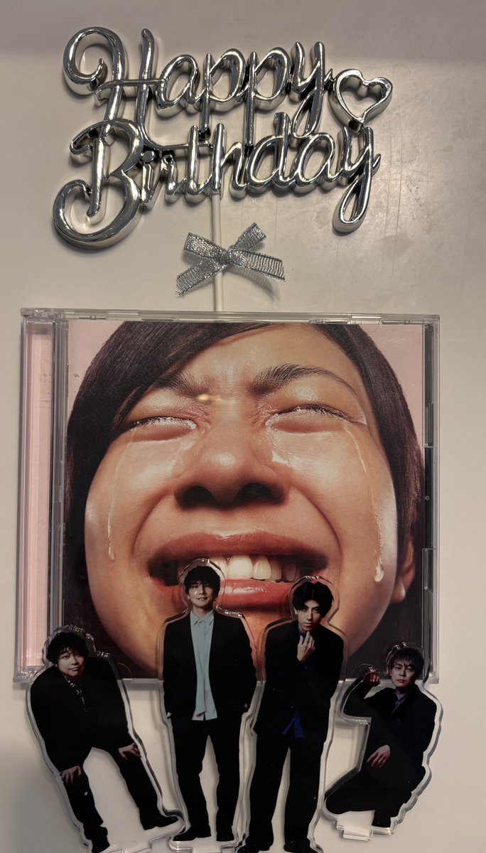 flumpool "君に届け" Music Video youtu.be/ZNu10SawQgc?si… <a href="/YouTube/">YouTube</a>より

flumpoolの１５周年の時
お祝いしたので‼︎
君に届けも✨

2010.9.29
君に届け
１５歳お誕生日
おめでとう〜🎂🎉

これからもずっと
みんなに愛され続ける
大切な曲でありますように🌟

この顔でお祝いは、できなかった笑