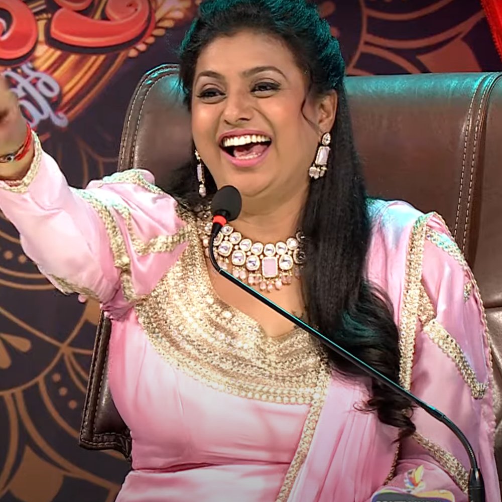 Rojacrush's tweet photo. Roja 💙🧡😘
Retweet If you like
#rojaselvamani #jabardasthroja #evergreenroja #heroineroja #actressroja #rojaactress #roja #rojajabardasth #smilingqueen #heroine #actress https://t.co/Vty9nF0z10